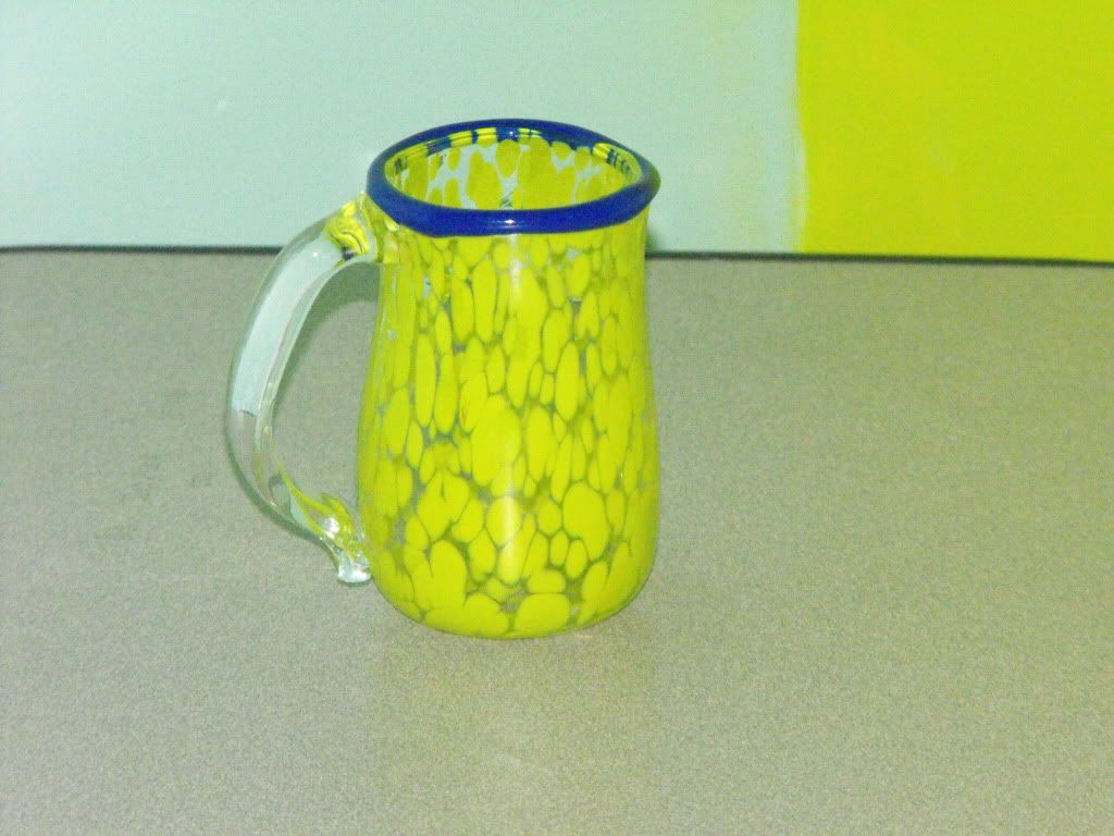 Hey Reddit, I made you a glass cup!!!