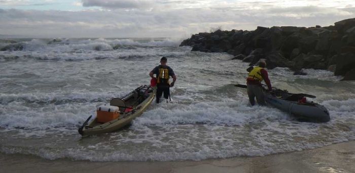 Boisterous morning at Middle Groyne