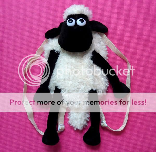 New RARE Shaun The Sheep Plush Doll Backpack 18  